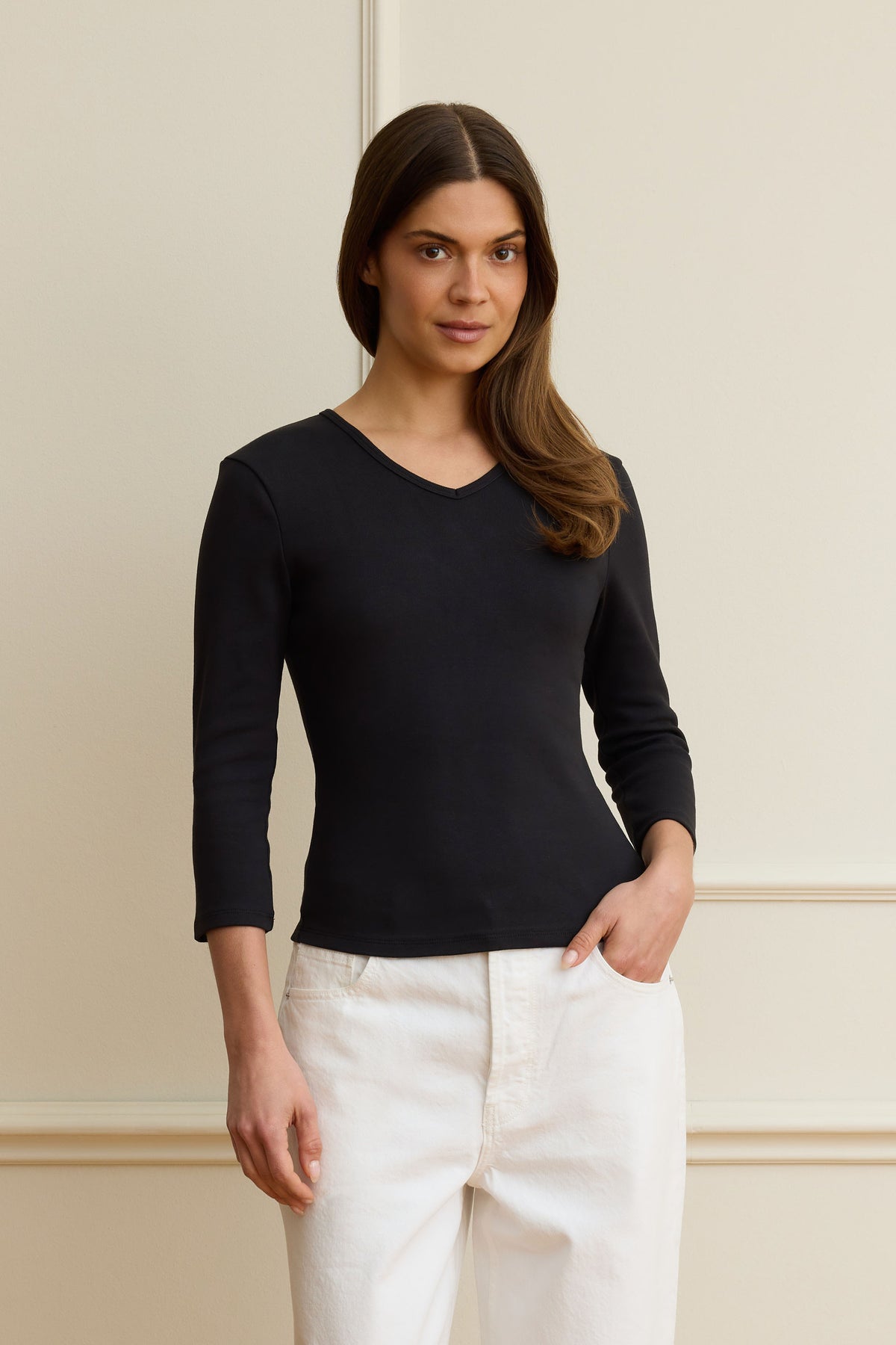 Black v-neck tee