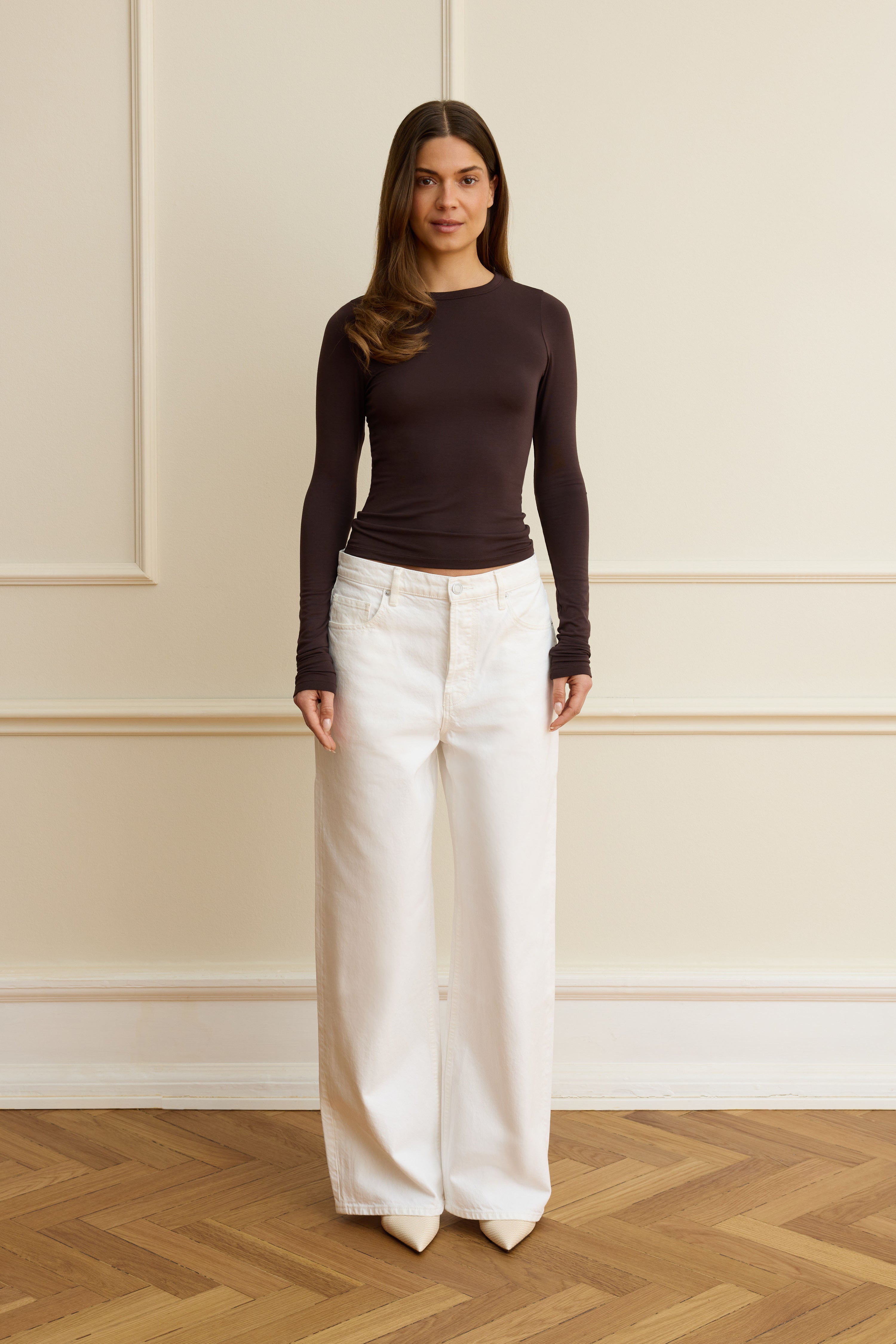 Brown classic crew neck top