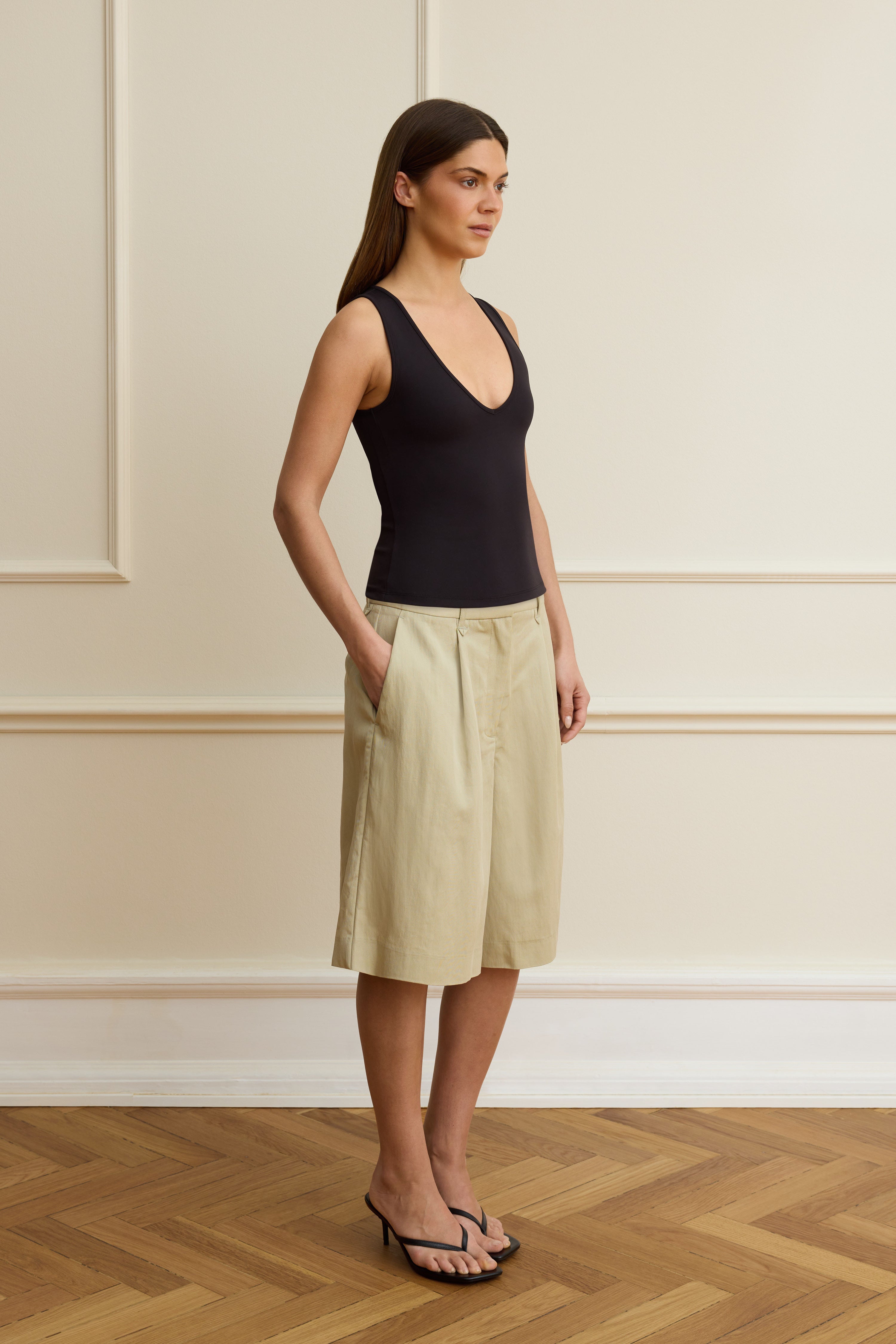 Black contour v-neck top